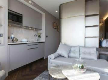 Noble22 Suites-special Category Appart hôtel 3*